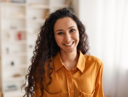 Syrielle, professeur de maths au collège à Vienne